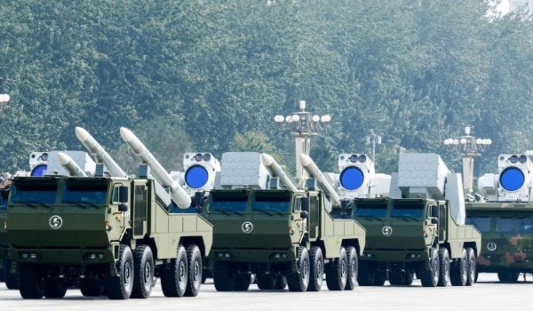 奇点财富 LY-1巨型激光炮改变战争样式, 中国海军开启“无限弹仓”防空时代